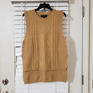 Sweater vest